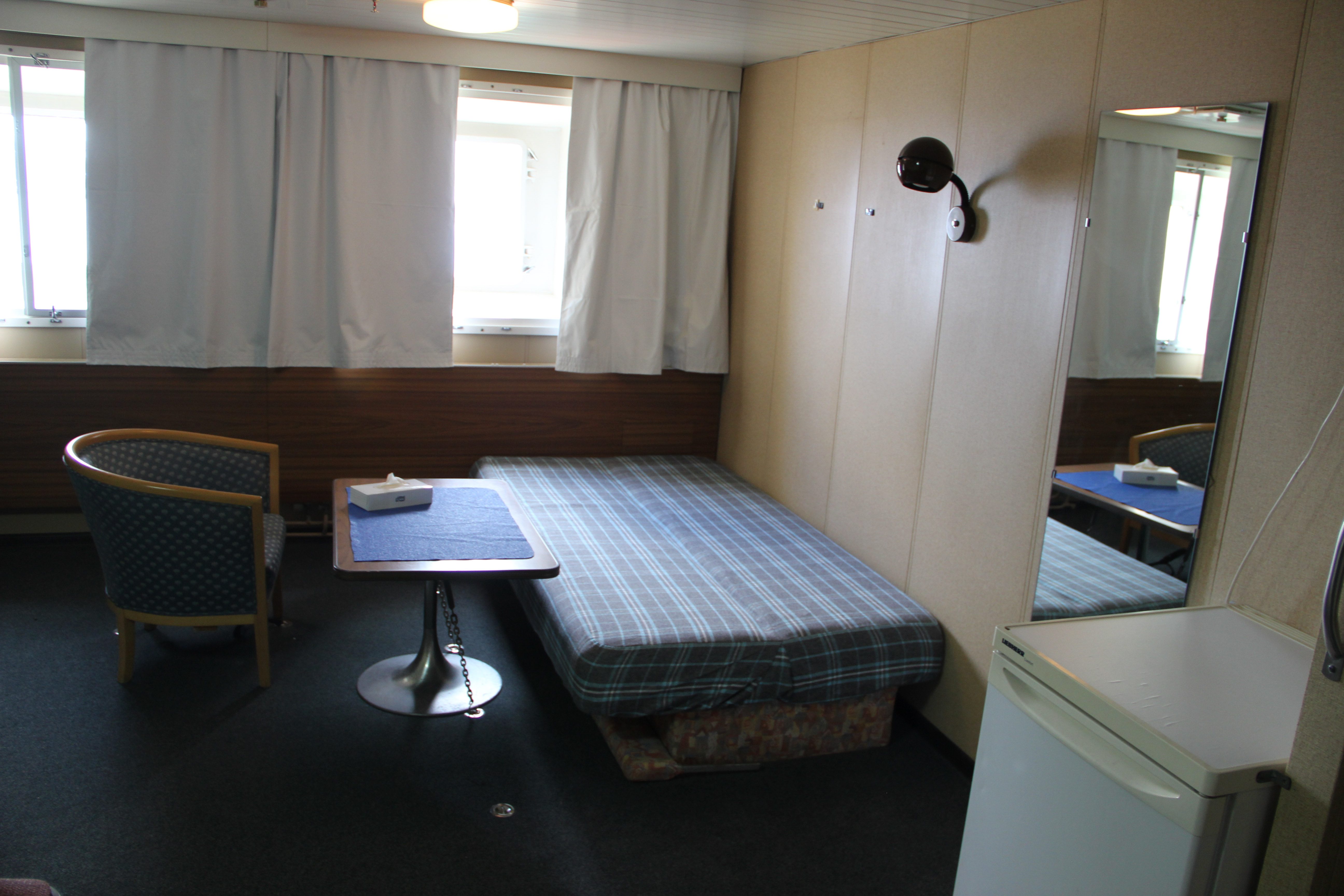 Quark Expeditions Kapitan Khlebnikov Suite 7.jpg